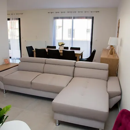 Albipavillon Holiday home *